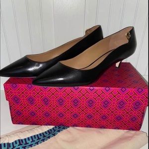 Tory Burch Black Elizabeth 40mm Pump Size 9.5